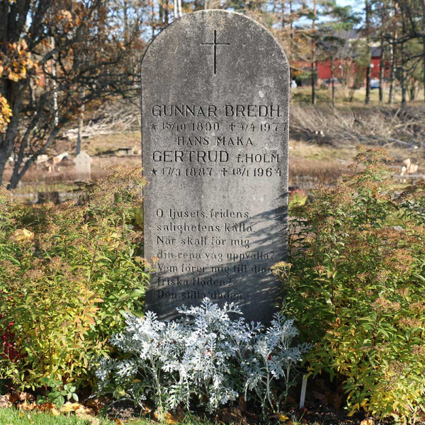 Gunnar och Gertrud Bredh  i gruppen Värmland / Säffle / By kyrkogård hos Kyrkogårdsvandring (010120R)