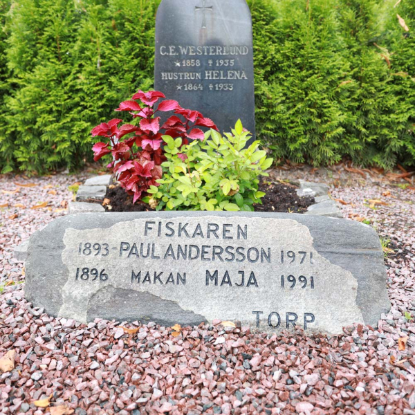 Paul och Maja Andersson i gruppen Värmland / Hammarö / Södra Kyrkogården hos Kyrkogårdsvandring (010213ABC-R)
