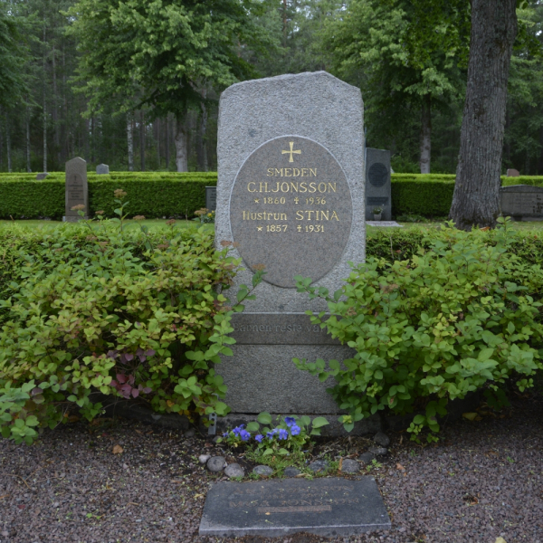 Herman och Stina Jonsson i gruppen Värmland / Hammarö / Södra Kyrkogården hos Kyrkogårdsvandring (010325ABC-R)