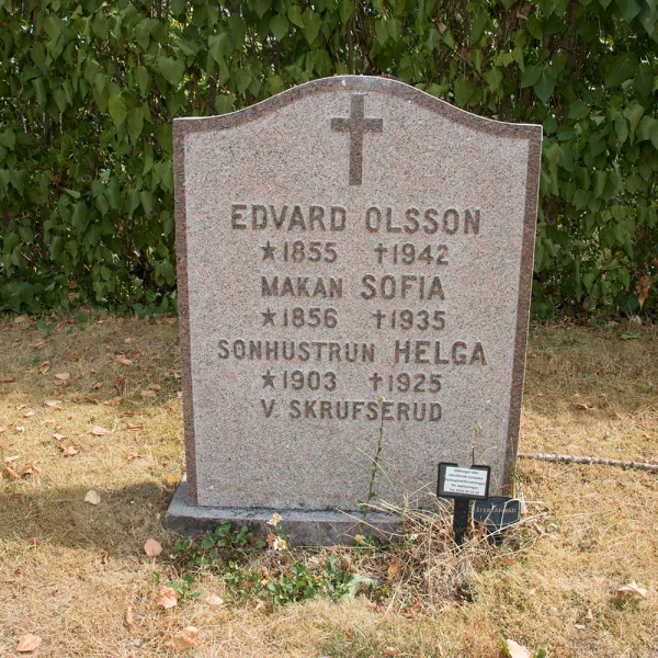Edvard Olssons Familjegrav i gruppen Vrmland / Sffle / Kila kyrkogrd hos Kyrkogrdsvandring (1003168R)