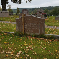 Lars Svenssons familjegrav