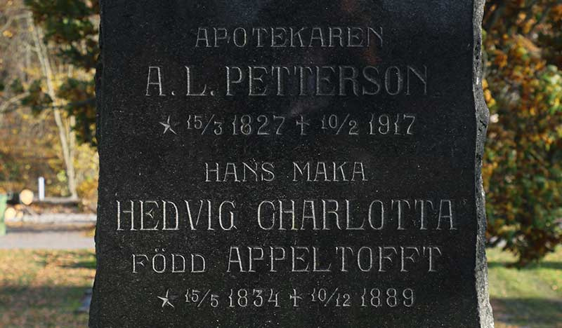 Anders Laurentius Petterssons familjegrav
