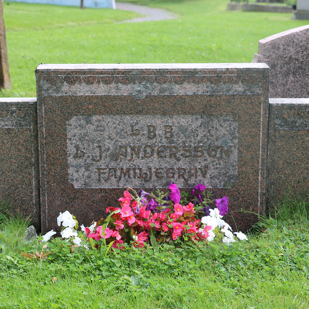 Lars Johan Anderssons familjegrav