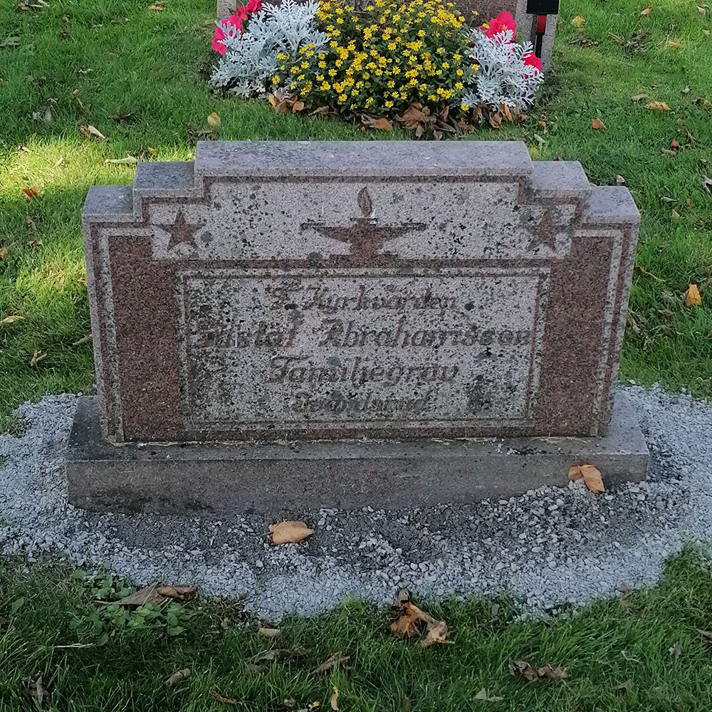 Gustaf Abrahamssons familjegrav 