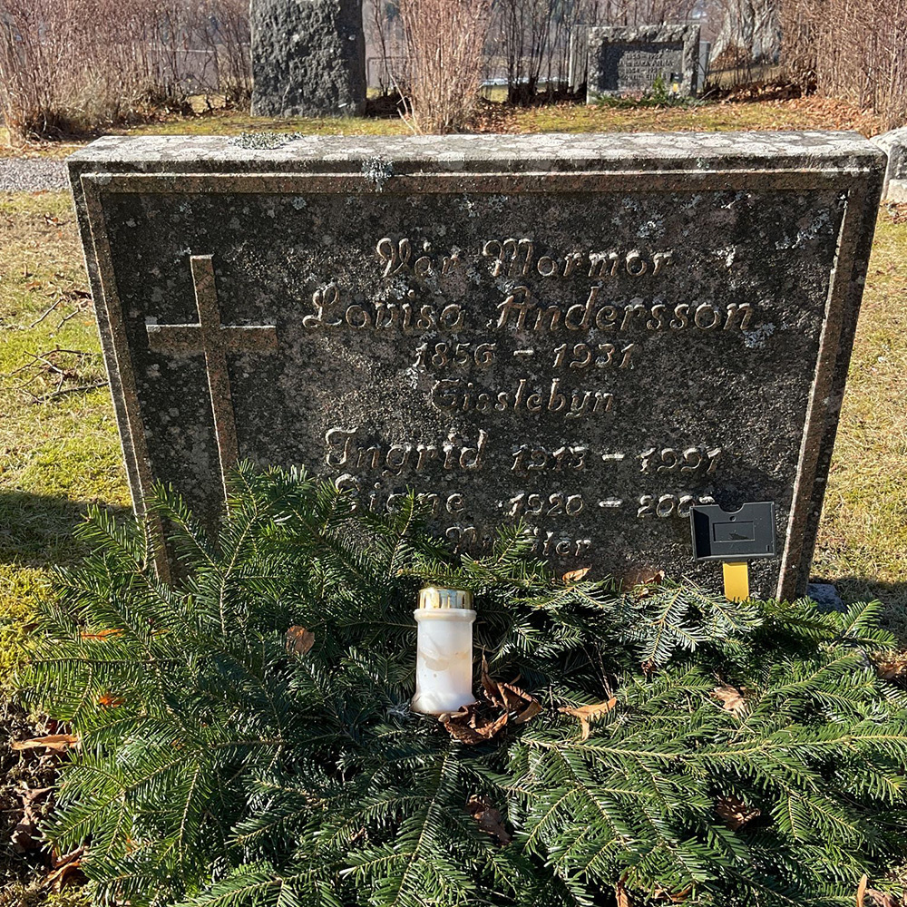  Lovisa Anderssons familjegrav 